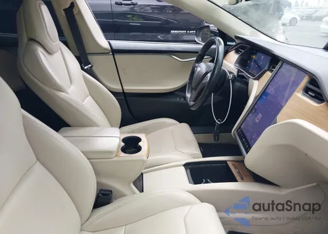 2018 Tesla Model S 100D/75D/P100D z USA, uszkodzony, nr VIN 5YJSA1E21JF256852